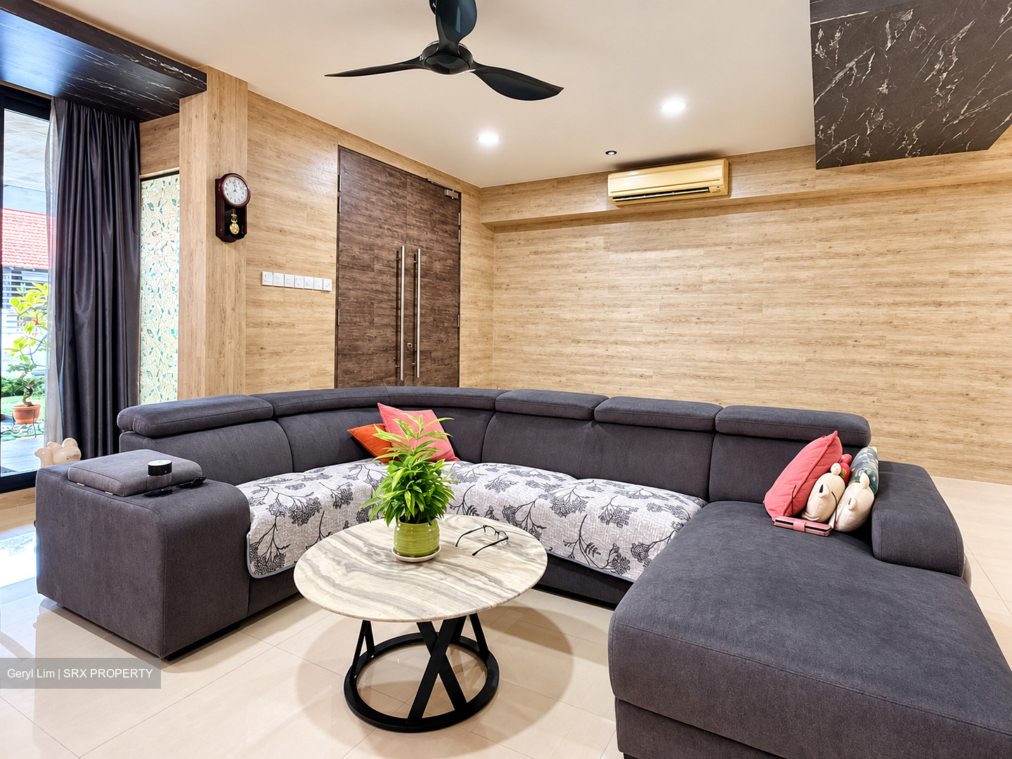 Ee Teow Leng Road (D19), Terrace #623060341